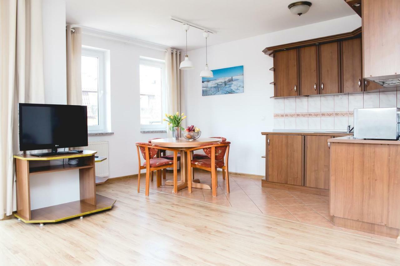 Apartment Olymp Kolobrzeg Exterior photo